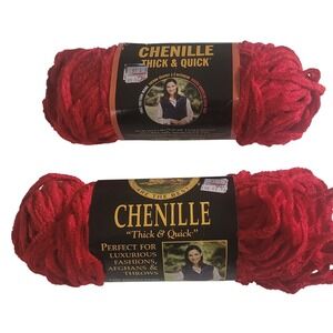 Lion Brand Chenille Thick & Quick Yarn 113 Scarlet Red 100 2 Skeins
